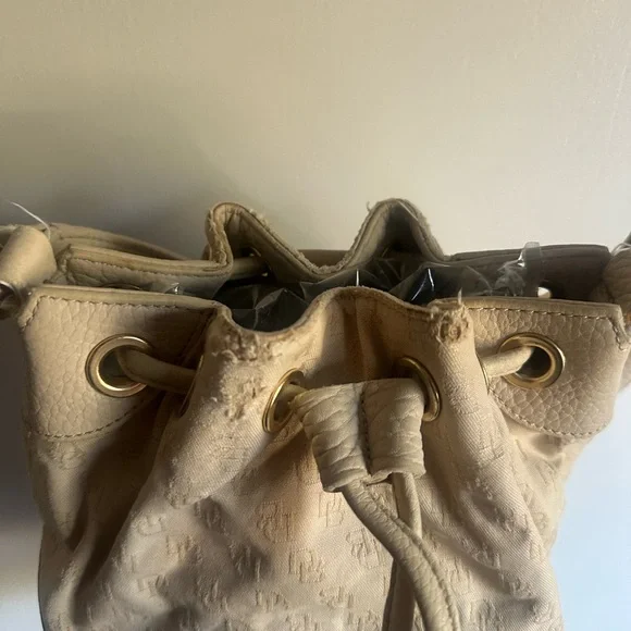 Dooney & Bourke Monogram Signature Drawstring Bucket Shoulder Bag AS IS - Picture 2 of 6